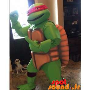 Mascotte tartaruga ninja con una fascia rossa